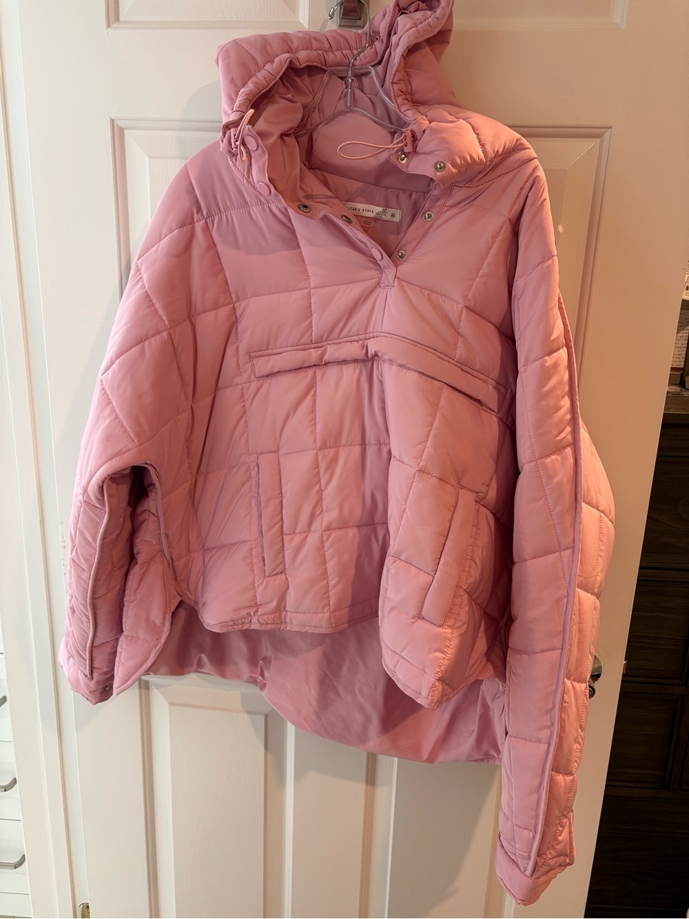 Altar'd State Blush Pink Quilted Hooded Pullover Puffer